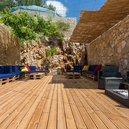 Golden Bay Hvar Hotel apartamentowy