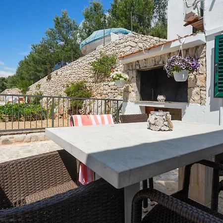 Golden Bay Hvar Hotel apartamentowy 4*