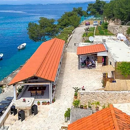Golden Bay Hvar 4*
