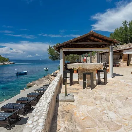 Golden Bay Hvar * Hvar Town