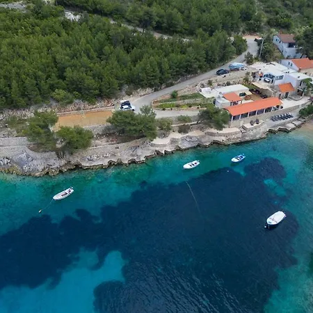 Golden Bay Hvar Ξενοδοχείο με διαμερίσματα Χβαρ