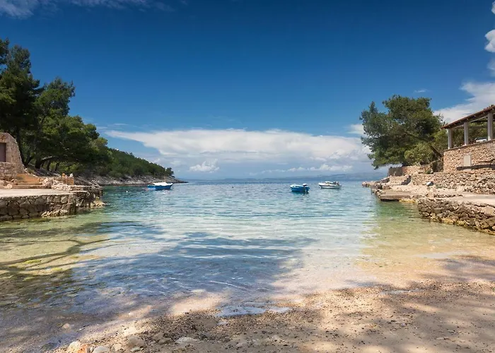 Aparthotel Golden Bay Hvar 4*