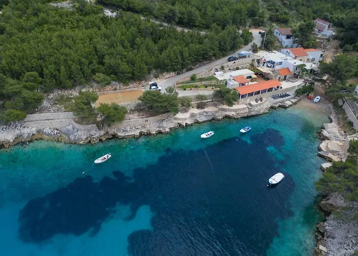 Golden Bay Hvar Апарт-готель Хвар