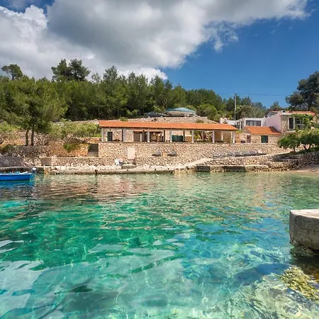 Golden Bay Hvar Aparthotel Hvar Town