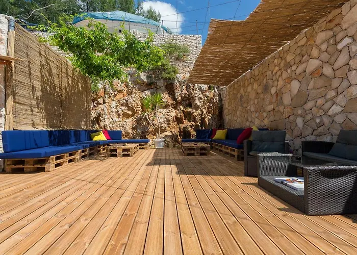 Golden Bay Hvar شقة فندقية