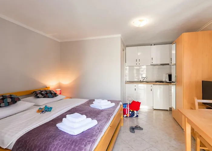 Golden Bay Hvar هفار