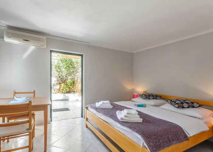 Golden Bay Hvar 4* هفار